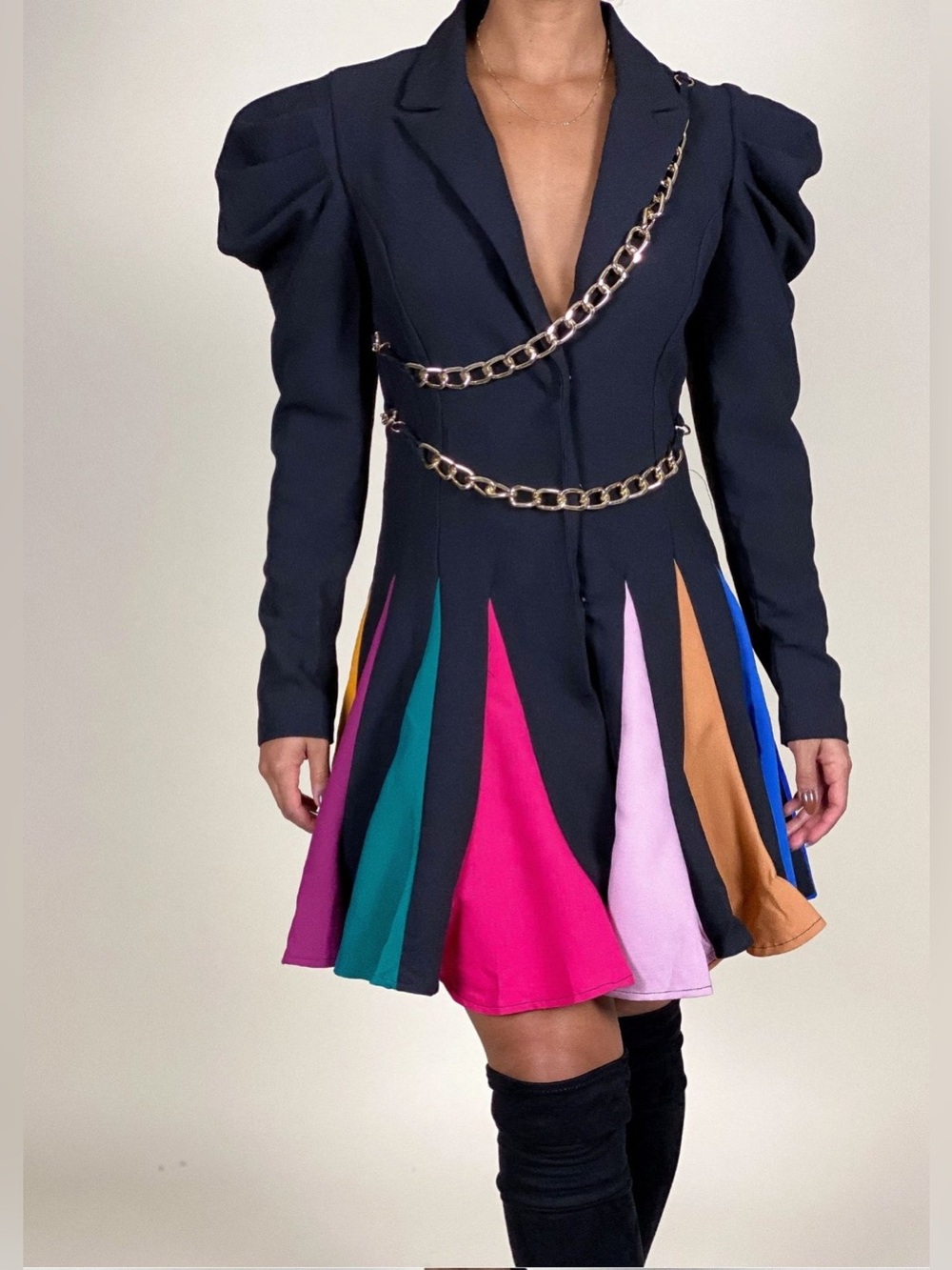 L'ATISTE by Amy Black Coat Dress Rainbow Pleated Skirt Gold Chains Size S - Picture 2 of 16